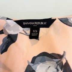 【BANANA REPUBLIC】 XSサイズ　ブラウス　トップス　ピンクの画像
