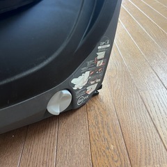 【お話し中】combi チャイルドシート　isofixの画像