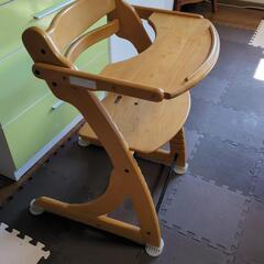 赤ちゃん用　子供用　木製椅子の画像