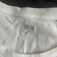 UNIQLO ロンT2枚の画像
