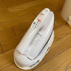 無料　コードレススチームアイロン　０円の画像