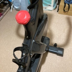 ⭐︎中古スピンバイク⭐︎STEADY⭐︎屋内でのフィットネス・軽運動に(^｡^)
の画像