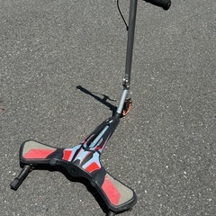 遊具 乗用玩具 体重を左右に揺らして進むの画像