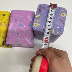 小物入れ　缶　　の画像