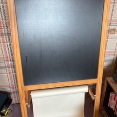 IKEA ホワイトボード　木製イーゼル　お絵描きの画像