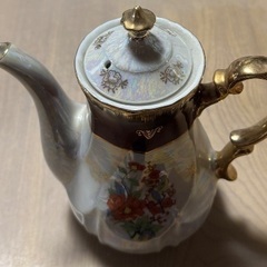 ティーカップセットの画像