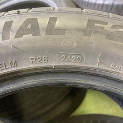 無料タイヤ　215/55ZR17【2420】の画像