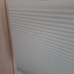(家具)遮光コードレスハニカムシェードの画像
