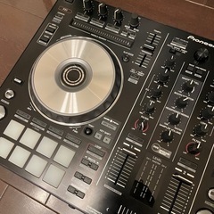 パイオニア DDJ-SR2 DJコントローラーの画像