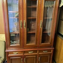 アンティーク収納の画像