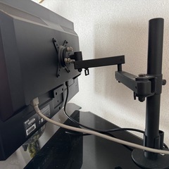 II-O DATA LCD-MF234XNR 23インチモニター モニターアーム付き
の画像