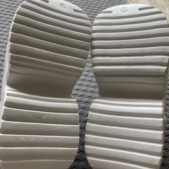 【新品未使用】厚底サンダルの画像