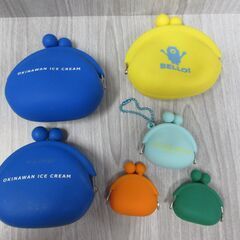 ( え-G1-978 )シリコン がま口 コインケース ６個セット まとめ売り ミニオン スヌーピー ミニ 中古の画像