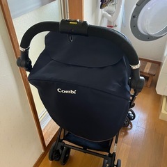 コンビ A 型ベビーカーの画像