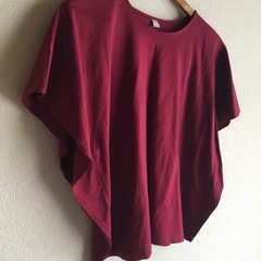 UNIQLO/ノースリーブTシャツの画像