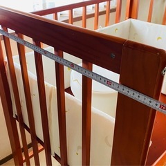 ベビーベッドの画像