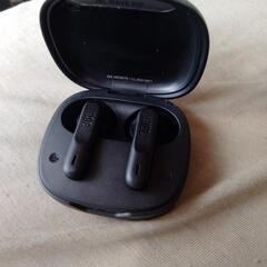 JBL Bluetoothイヤホンの画像
