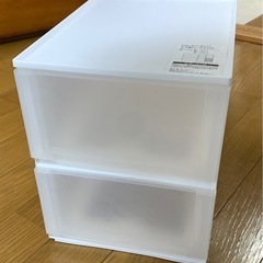 ハーフサイズ　衣類収納プラスチックケースの画像