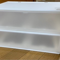レギュラーサイズ　衣類収納プラスチックケースの画像