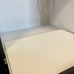 カップボード、食器棚の画像