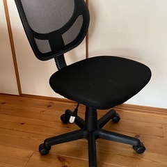 【美品】椅子　高さ調整可能の画像