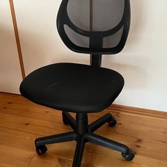 【美品】椅子　高さ調整可能の画像
