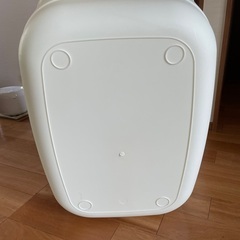 猫の大きめトイレの画像