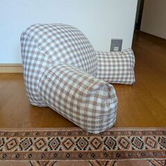 新品！ニトリ　レストクッションの画像