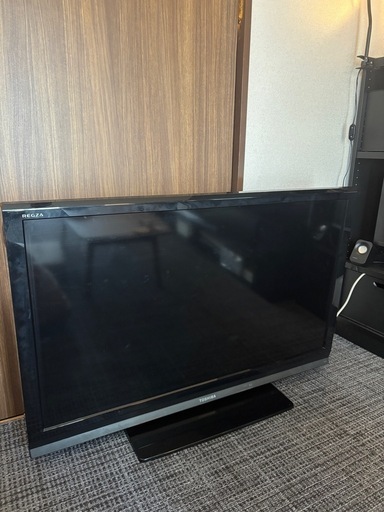 液晶テレビ  46型