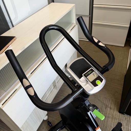 【超美品‼️】定価76,800円♪ FITBOX バイタルセンサー付き スピンバイク エアロバイク トレーニング フィットネス ダイエ
