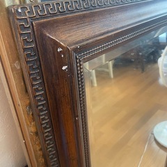 アンティークな鏡の画像