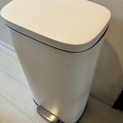 ゴミ箱　KEYUCAの画像