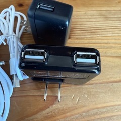 USB ACアダプター（USB充電器）とタイプCのコードセット の画像