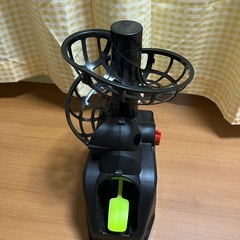 テニス用トスマシンの画像