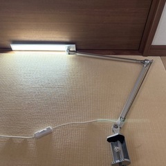 LEDスタンドライトの画像