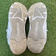 Reebokフュリーライトの画像