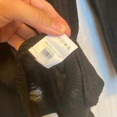 古着 薄手ダメージ風ニット 黒 2回使用 Lサイズの画像