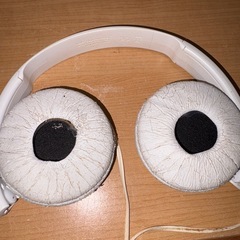 GYP0815 SONY ソニー ホワイトヘッドホン MDR-ZX110  の画像