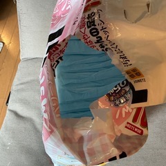 ペットシーツ　開封済み　1／4程度　使用済み　
の画像