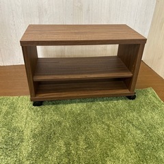 【リユース☆エコちょっぷ】キャスター付き　テレビ台　木目調ラック