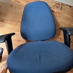 くろがね　オフィスチェア
の画像