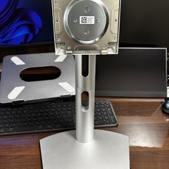 Dell S2722DC 27インチ モニターの画像