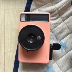 単4電池付　Pixtoss (ピックトス) タカラトミー インスタントトイカメラ PEACH PINKの画像