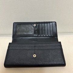【美品】Folli Follie フォリフォリ　三つ折り長財布　カード収納23枚の画像