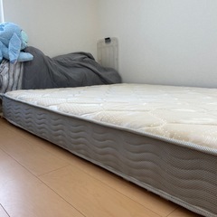 マットレス　ダブル　取りこれる方　の画像