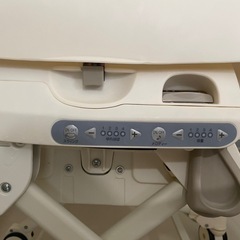 「美品」コンビ Combi 電動スウィング ネムリラ  の画像