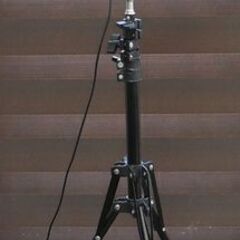 [直接引取限定]USBスタンドライト ミニ三脚付 33の画像