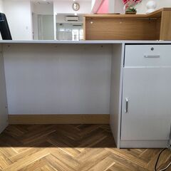 【おしゃれ】受付カウンターの画像