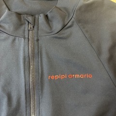 repipi armario ラッシュガード　紺の画像