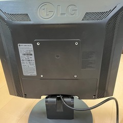 パソコンモニター17インチの画像